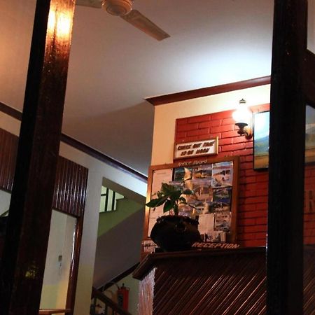 Fairmount Hotel Pokhara Extérieur photo