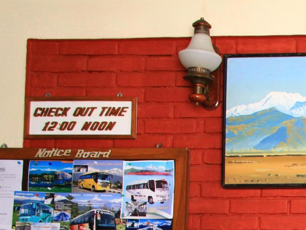 Fairmount Hotel Pokhara Extérieur photo