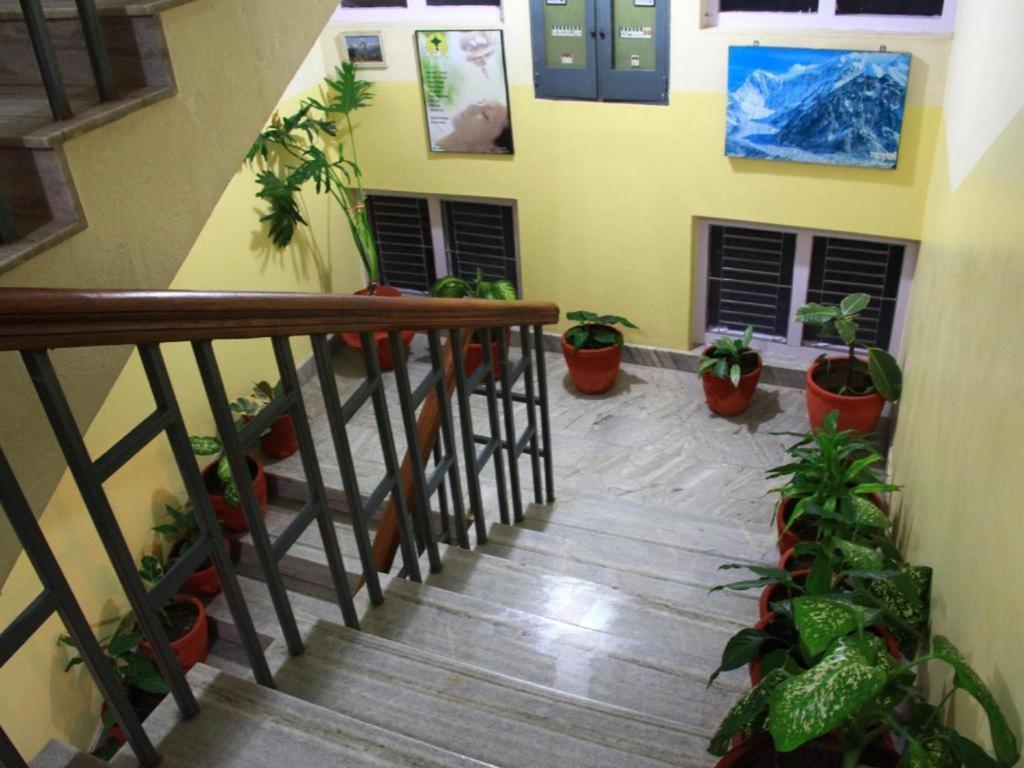 Fairmount Hotel Pokhara Extérieur photo